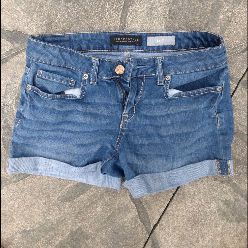 Medium wash midi jean shorts from aeropostale!